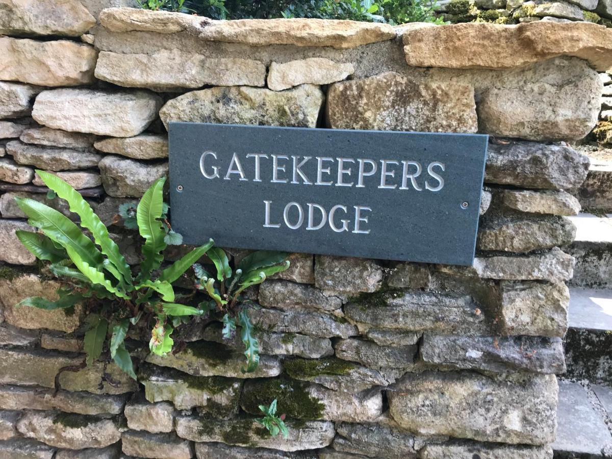 Gatekeepers Lodge, Dyrham Park ภายนอก รูปภาพ